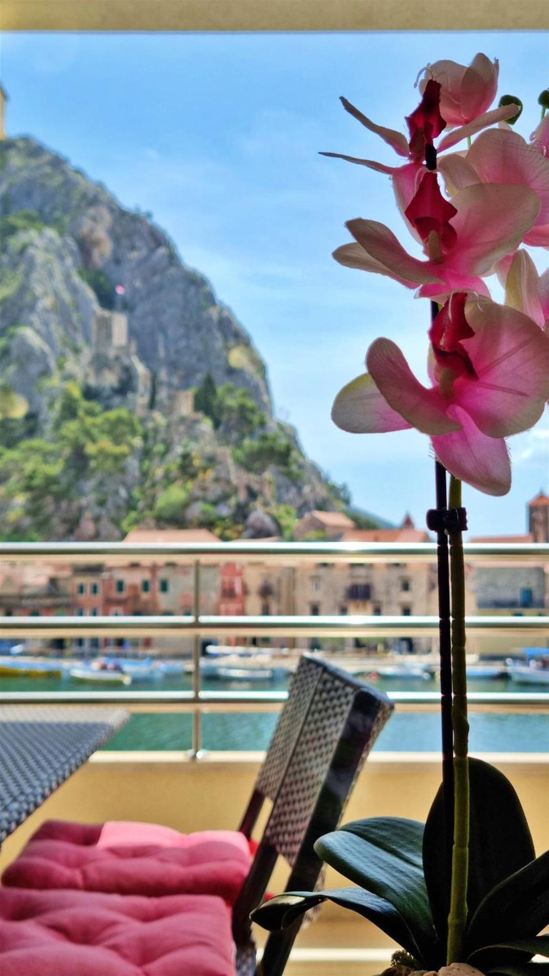Apartament Mitra Zonata Blue Omiš Zewnętrze zdjęcie
