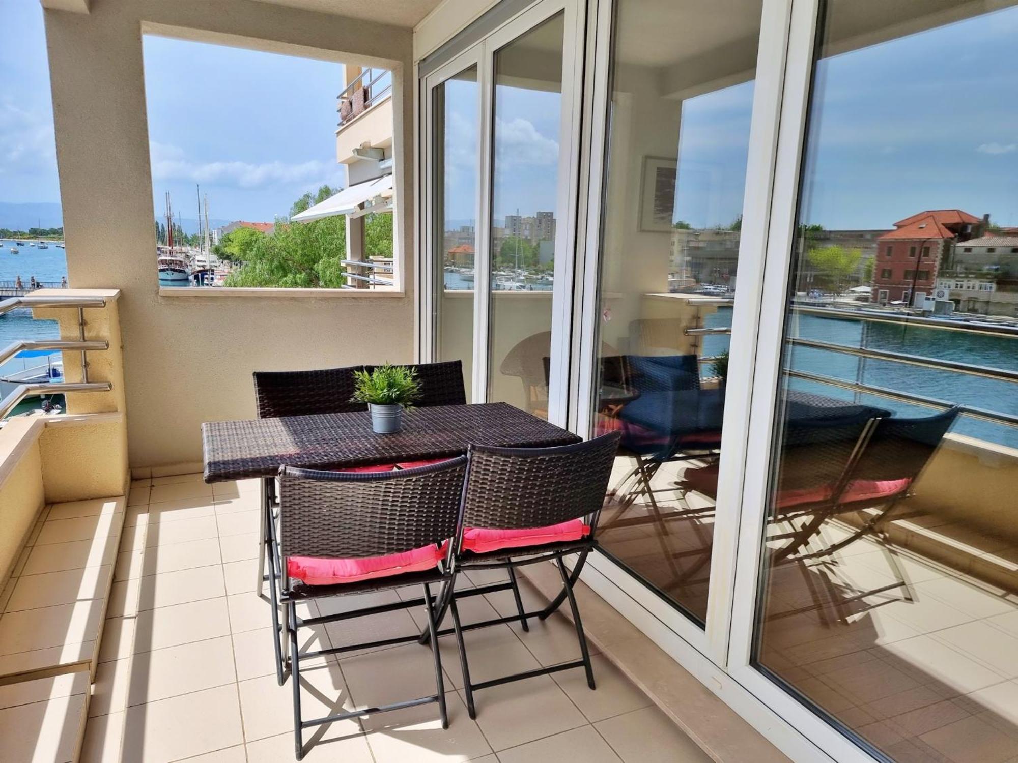 Apartament Mitra Zonata Blue Omiš Zewnętrze zdjęcie