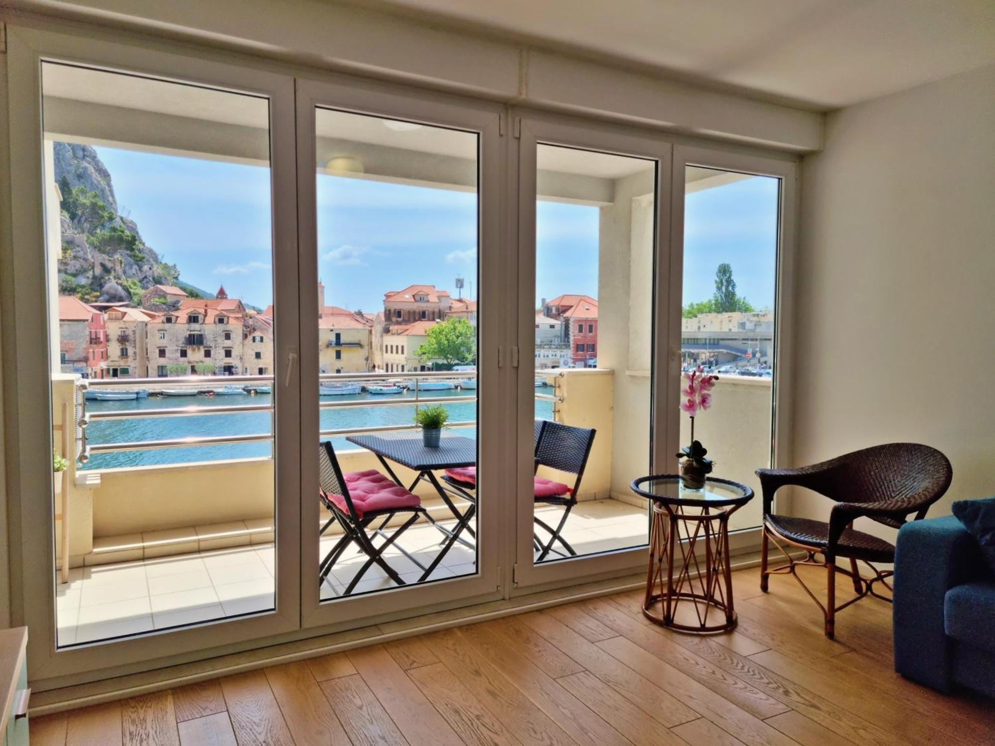 Apartament Mitra Zonata Blue Omiš Zewnętrze zdjęcie