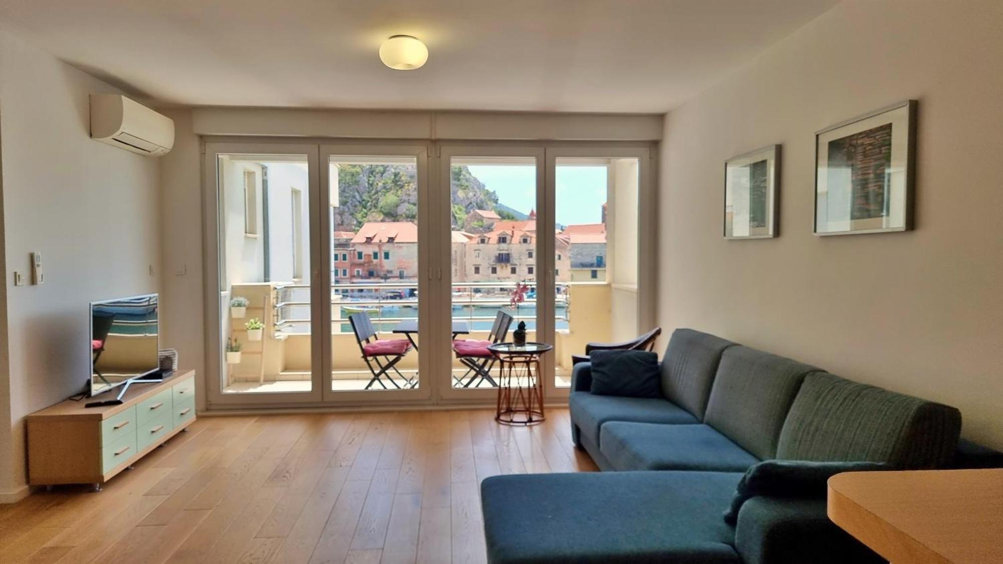 Apartament Mitra Zonata Blue Omiš Zewnętrze zdjęcie