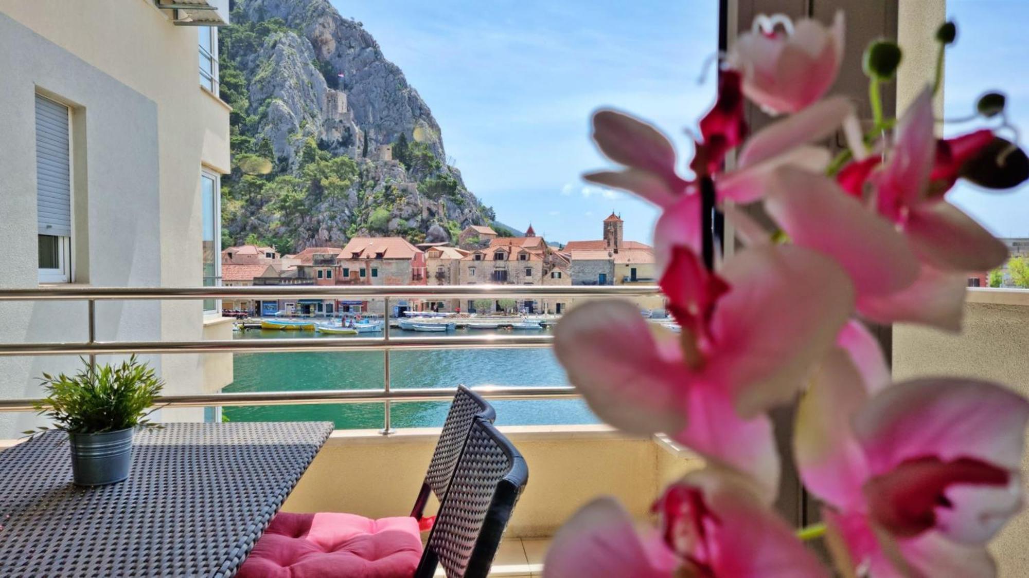 Apartament Mitra Zonata Blue Omiš Zewnętrze zdjęcie