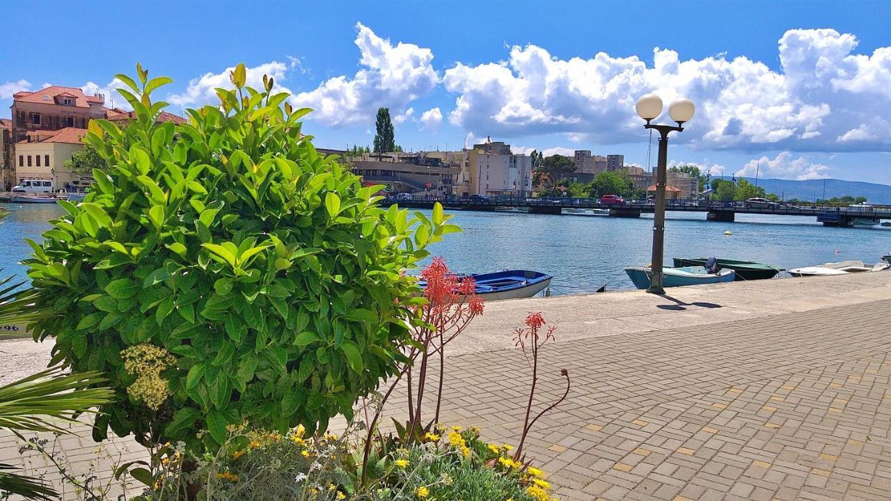 Apartament Mitra Zonata Blue Omiš Zewnętrze zdjęcie